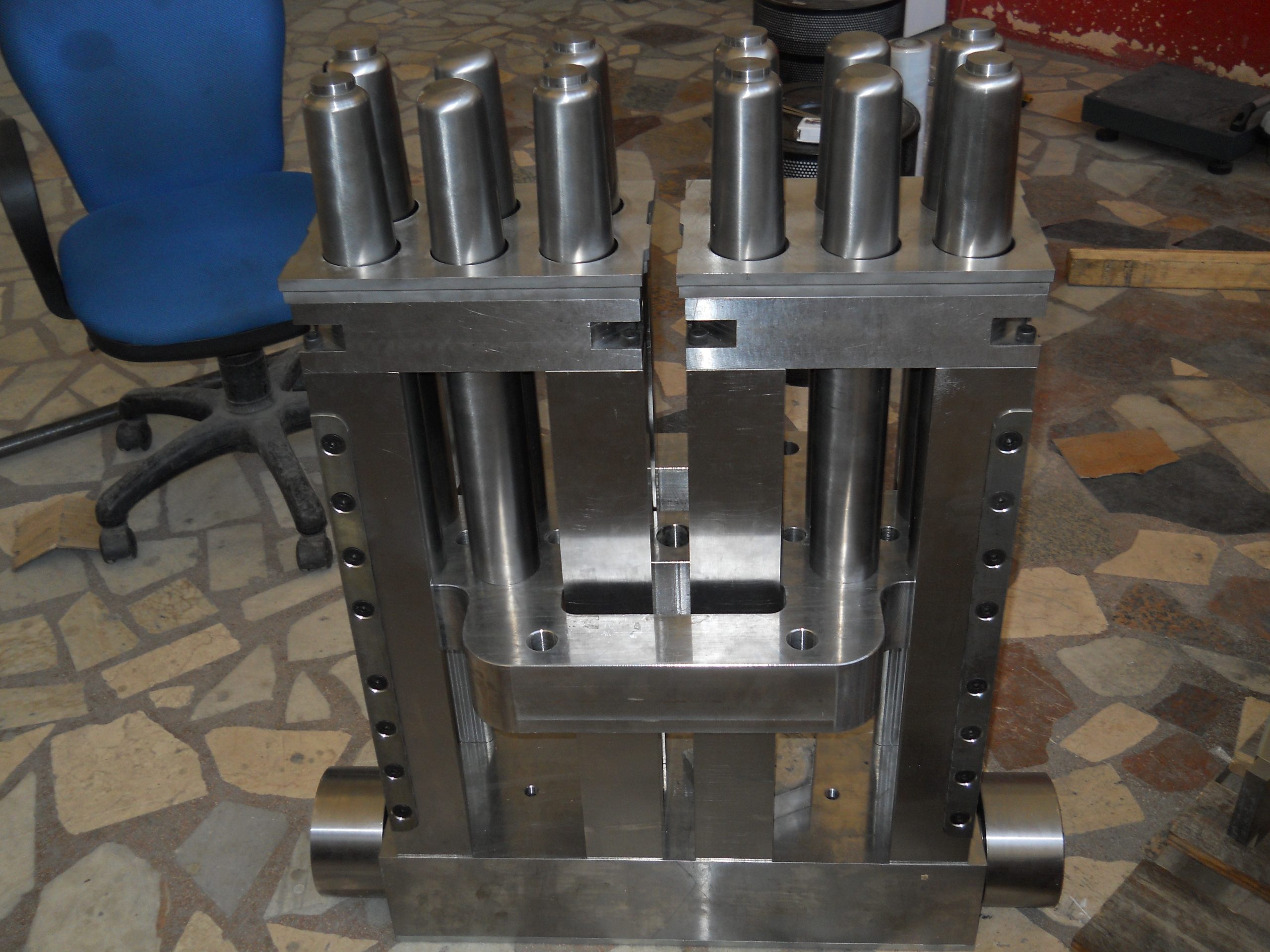 Progresif Kalıp Sistemi