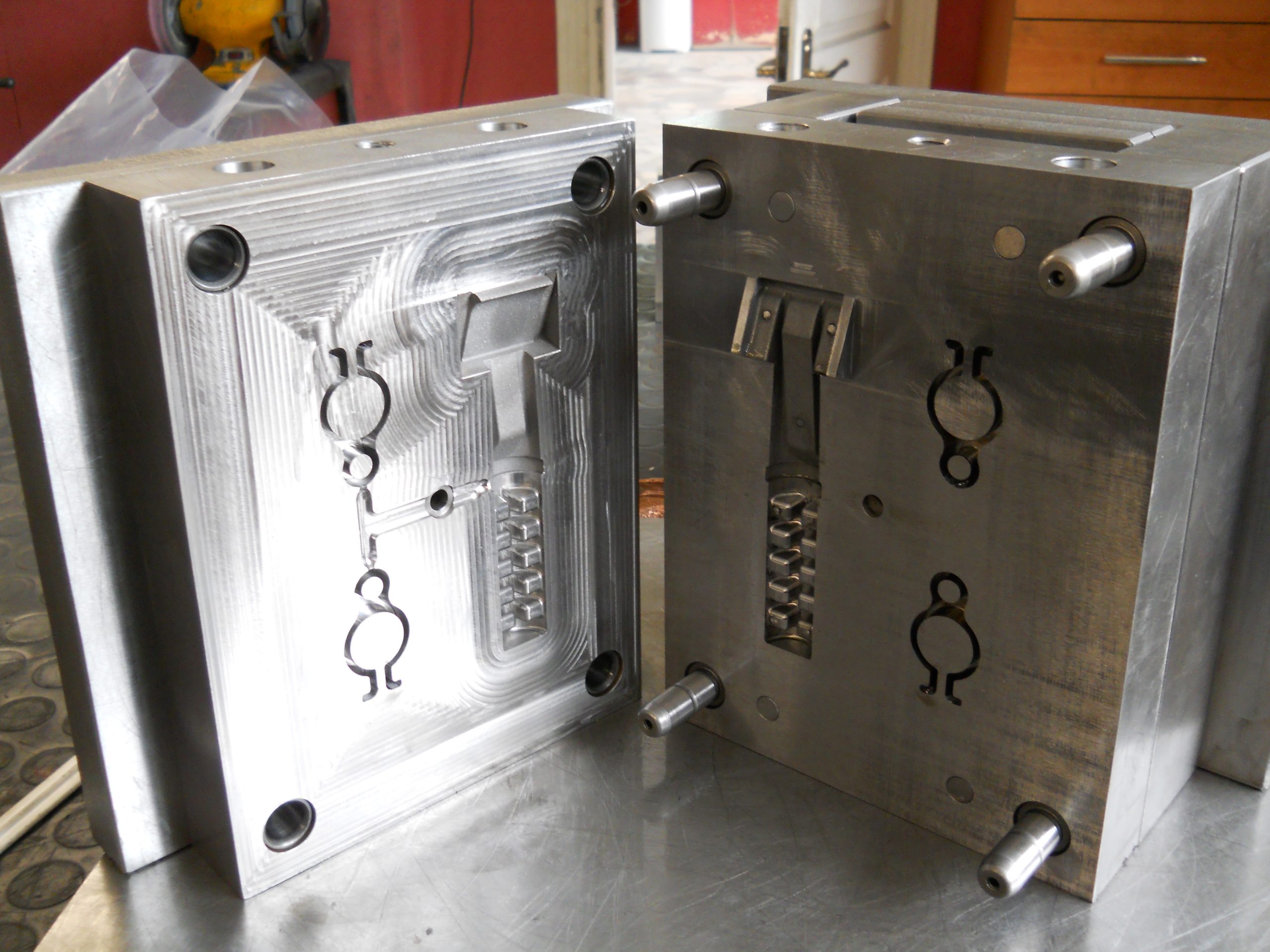 CNC işleme merkezi — Özkan Kalıp Sakarya